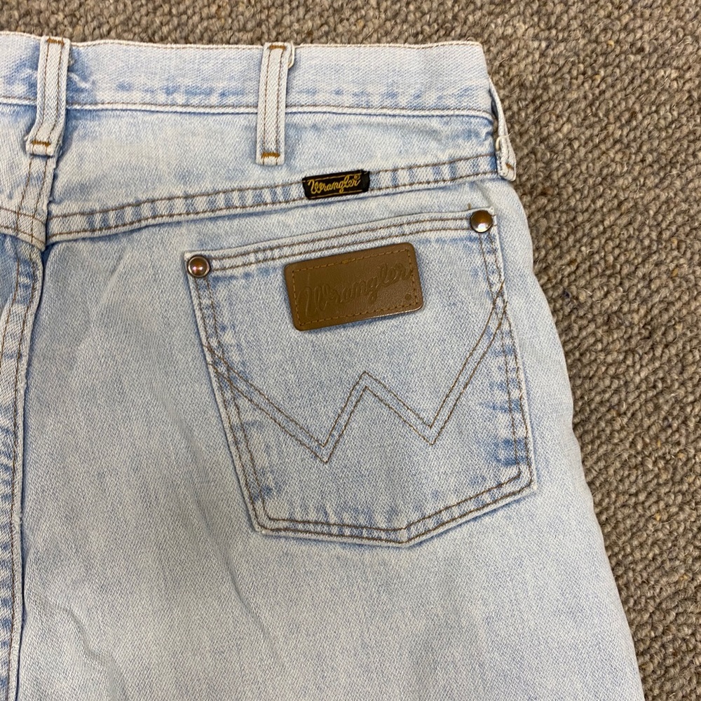 Killer Vintage Wrangler Boyfriend Jeans! - Picture 4 of 9